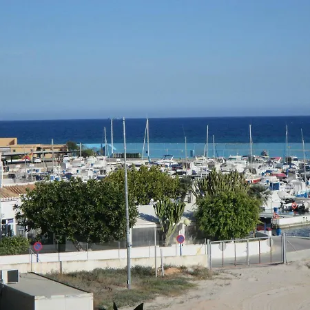 Playa Elisa Bay דירה